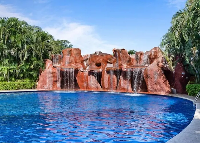 Oceanview Across From With Pool *
